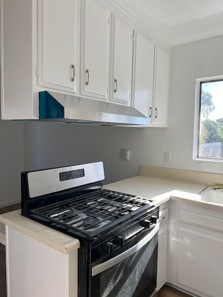 Building Photo - 2626 W Aurora St