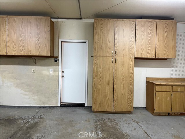Building Photo - 963 Trovita Dr