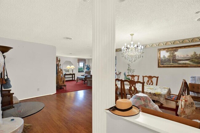 Building Photo - 8186 Terrace Garden Dr