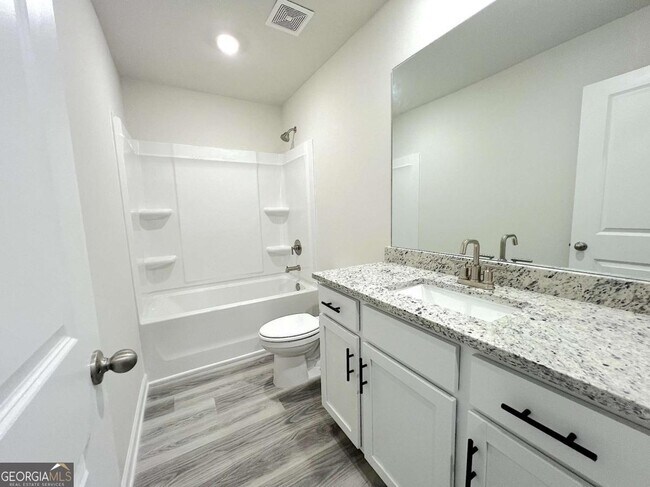 Building Photo - 4113 Oakwood Ter Ct