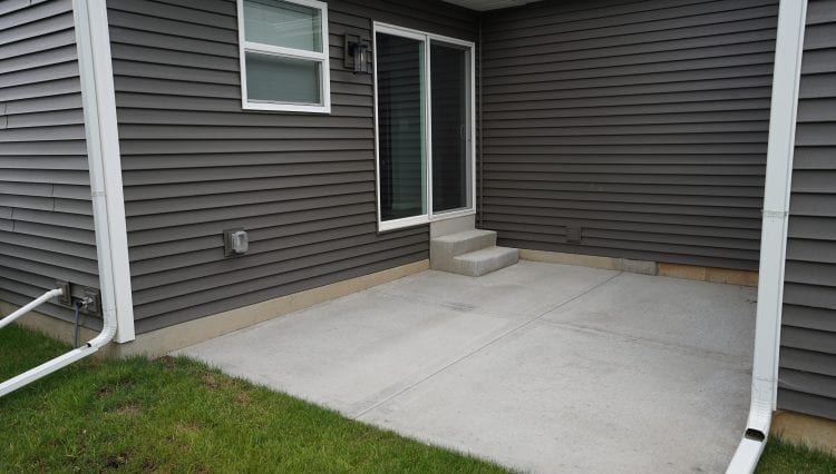 Building Photo - 655 Hillcrest Dr