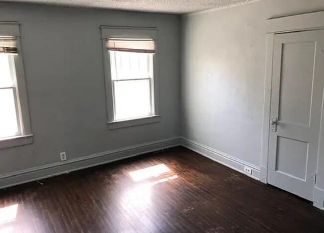 Building Photo - 4920 College Ave