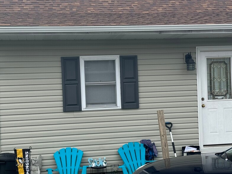 Building Photo - 653 High St