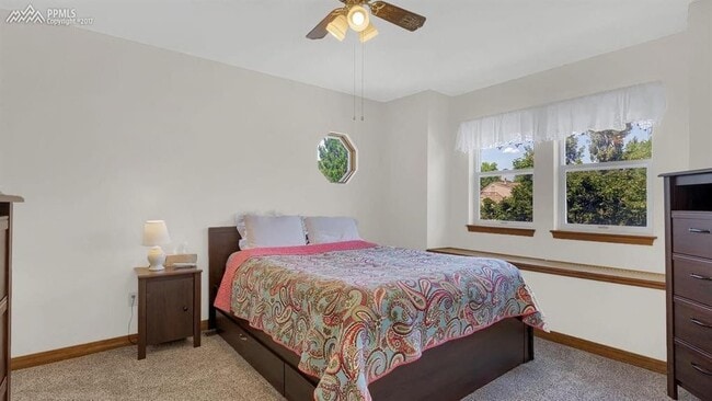 Building Photo - 235 Tamarron Dr