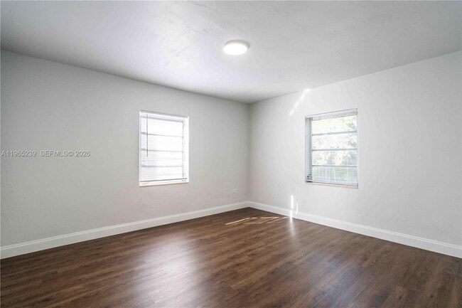 Building Photo - 439 NE 82nd St