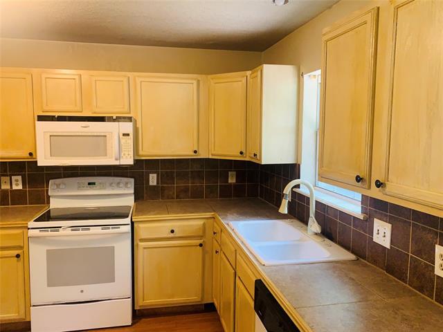 Building Photo - 7308 Ravehill Ln