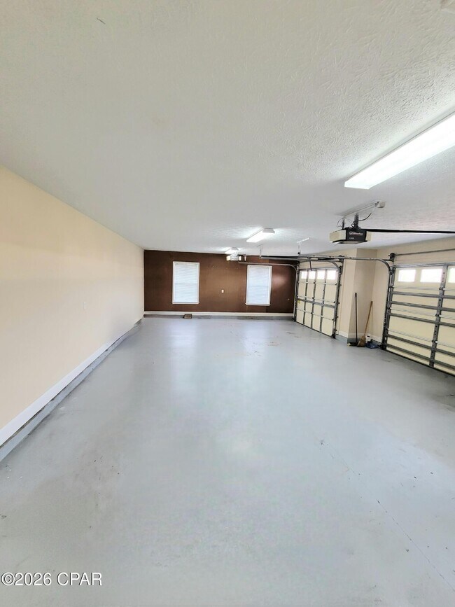 Building Photo - 103 Parkview Xing