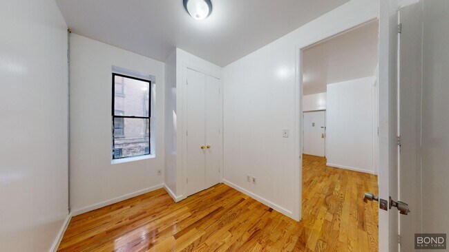 Building Photo - 364 South First Street