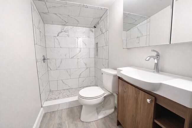 Building Photo - 21 Fayette St