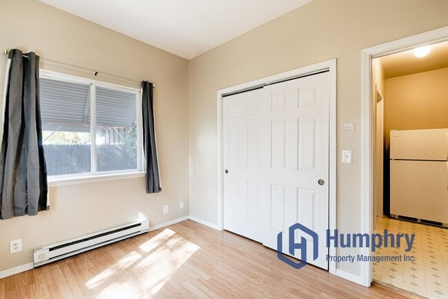 Building Photo - Boise 809Sqft Cute historical home near Veteran's Memorial Park