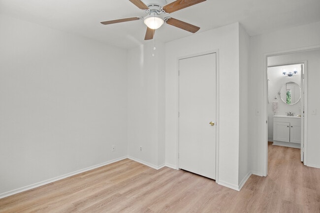 Building Photo - 39216 San Francisquito Canyon Rd