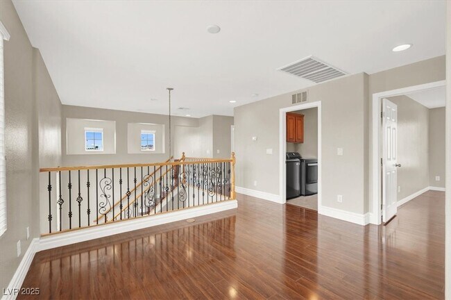 Building Photo - 7314 W Mistral Ave