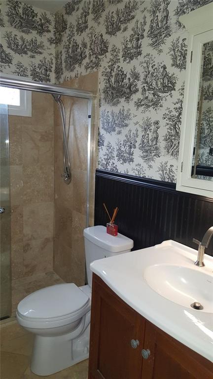 Building Photo - 3885 Waterford Dr