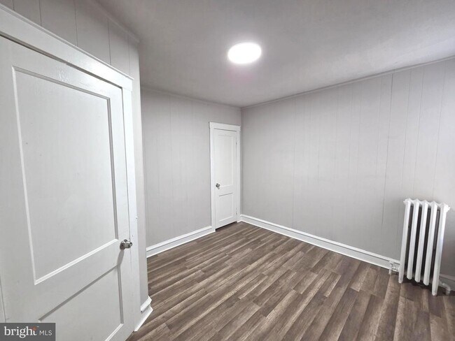 Building Photo - 4020 Howland St