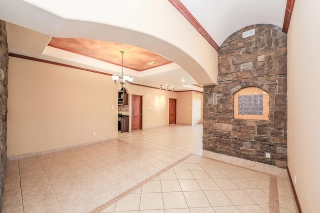 Building Photo - 6514 Grande Bay