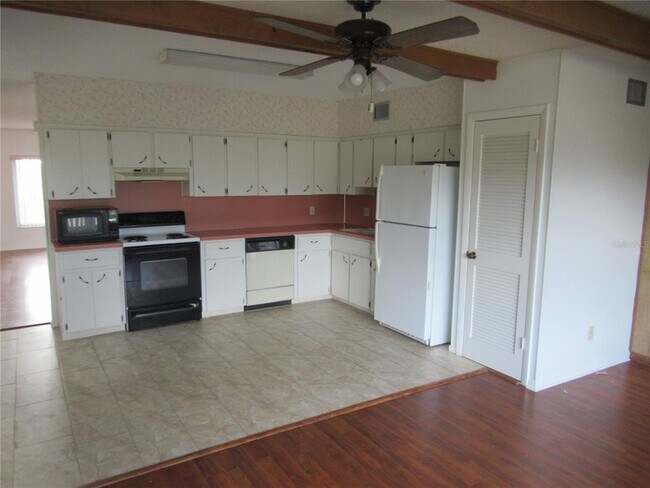 Building Photo - 2286 Norwegian Dr