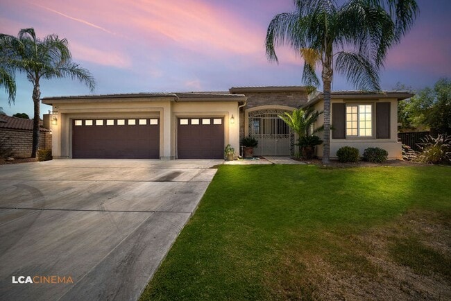 Building Photo - 5107 Via Palermo Dr