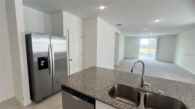 Building Photo - 3185 Viceroy Ct