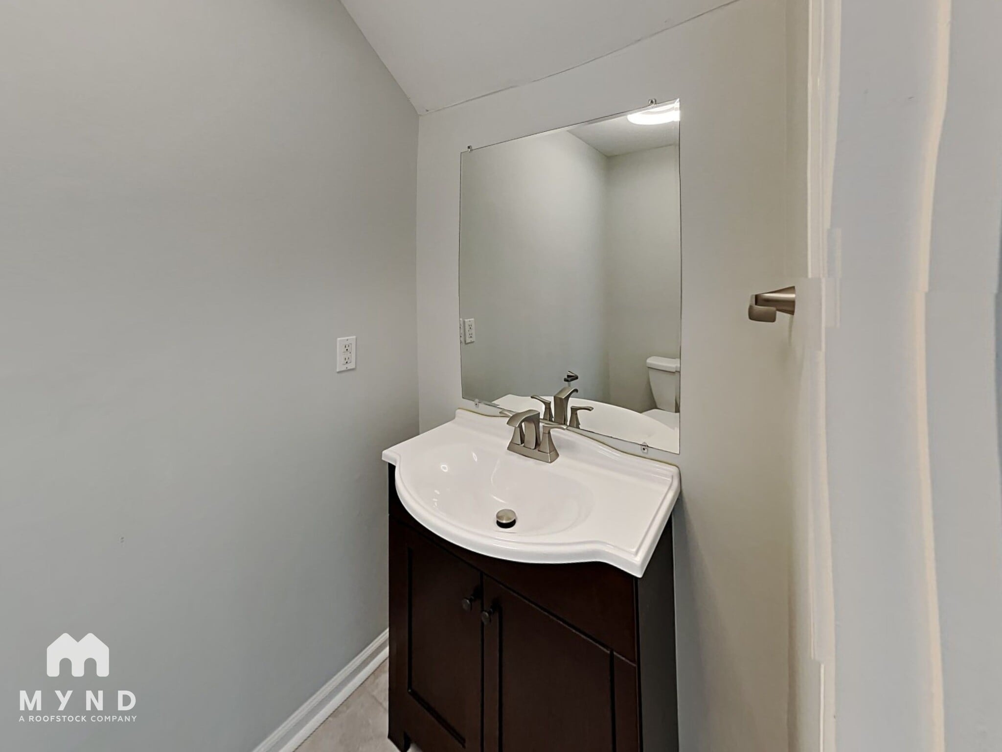 Building Photo - 480 Rockwell St SW