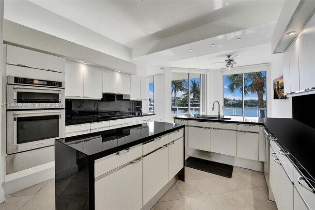 Building Photo - 3801 NE 207th St