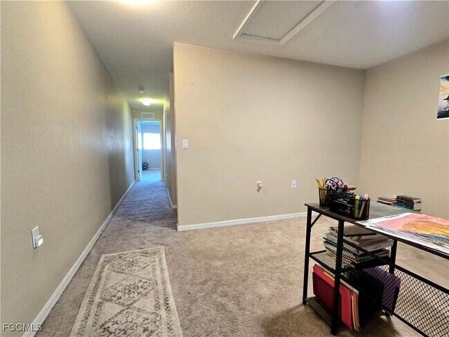 Building Photo - 12020 Rock Brook Run