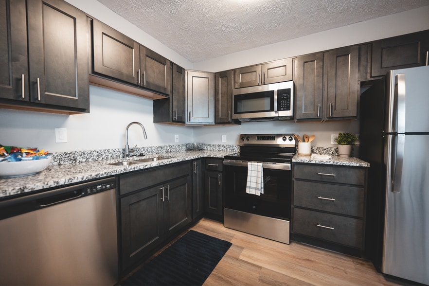 Building Photo - Wynnwood at Freedom Road