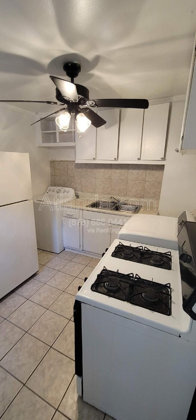 Building Photo - 70A Chester Avenue Southeast