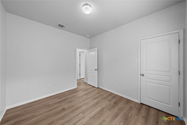 Building Photo - 519 Wyndham Hill Pkwy