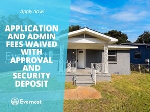 Building Photo - 3 Bed, 1 Bath Home with Fenced Yard / Vouchers Accepted / Available Now!