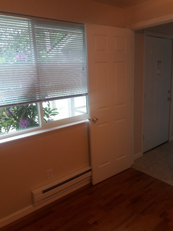 Building Photo - 17426 8th Ave E