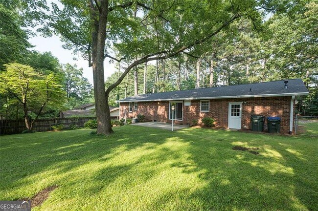 Building Photo - 4044 Forrestal Dr