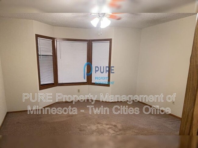 Building Photo - 30110 107th Ave N