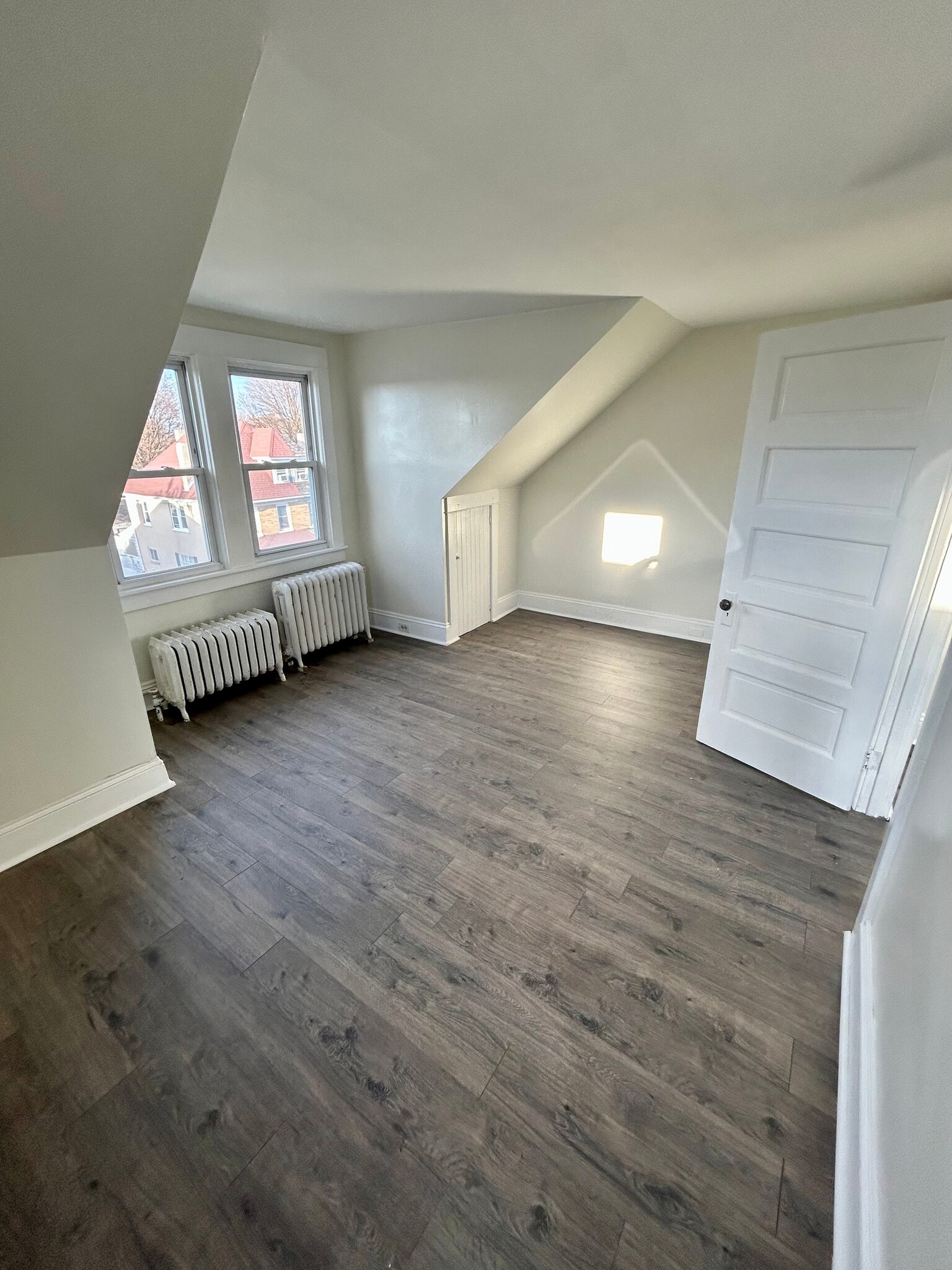 Building Photo - 2246 Birch St