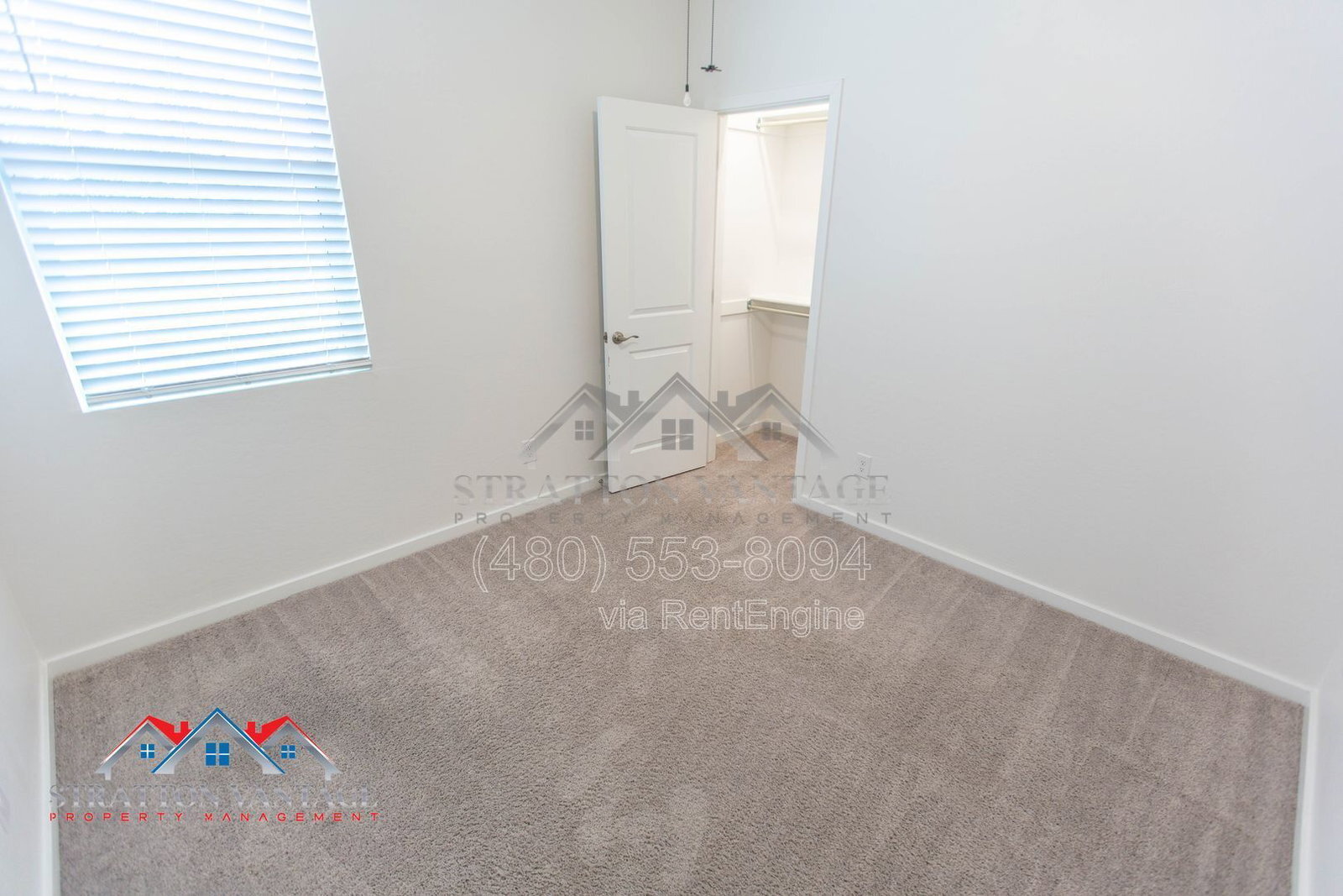 Building Photo - 2898 Kim Dr