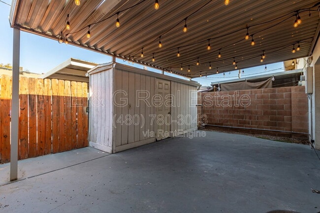 Building Photo - 4508 N 15th Ave