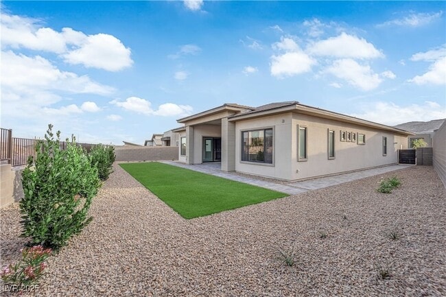 Building Photo - 11032 Rolling Vista Dr