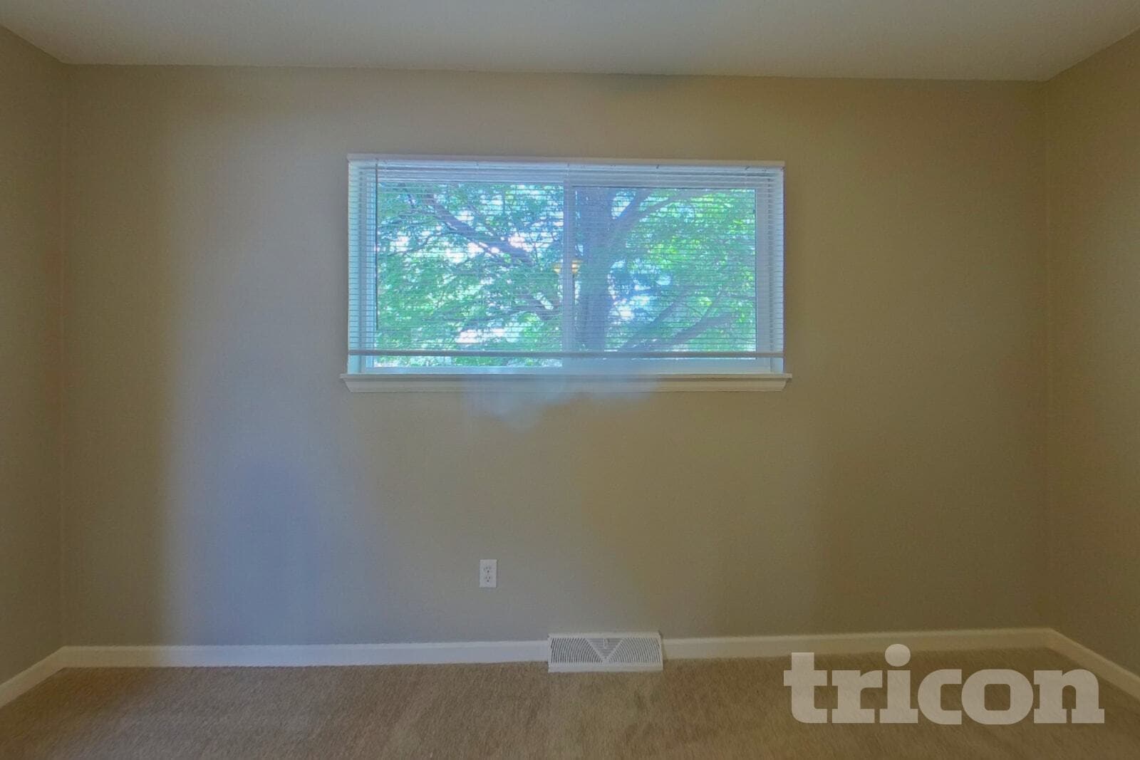 Building Photo - 4615 El Camino Dr