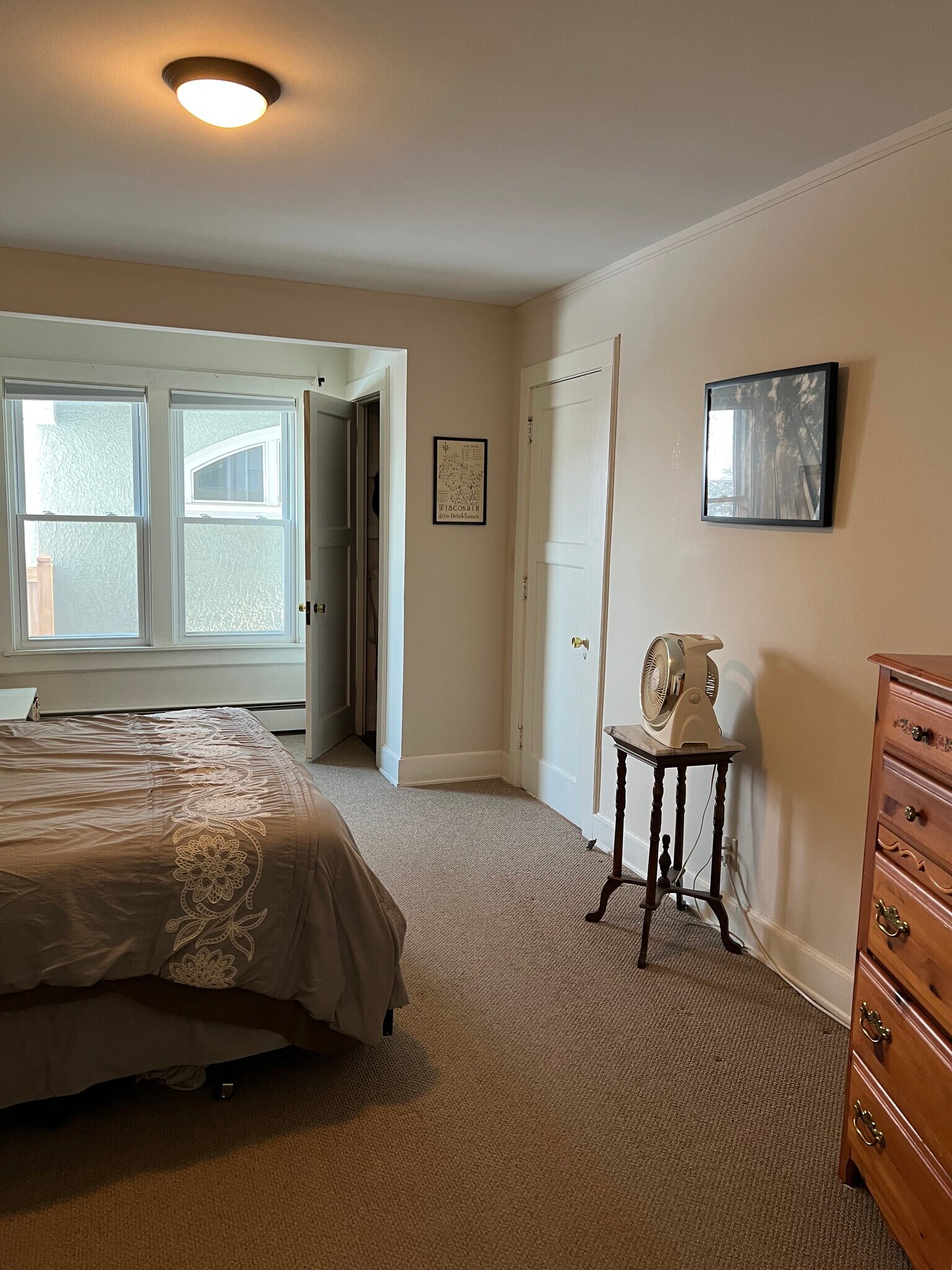 Building Photo - 6826 W Wisconsin Ave