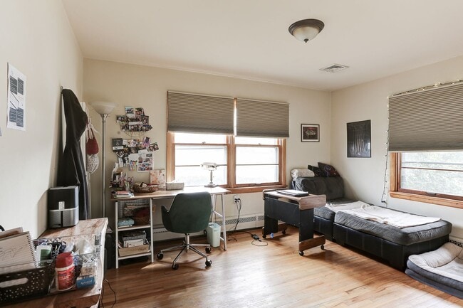 Building Photo - 2 bed 1 bath ranch in Camp Hill Boro