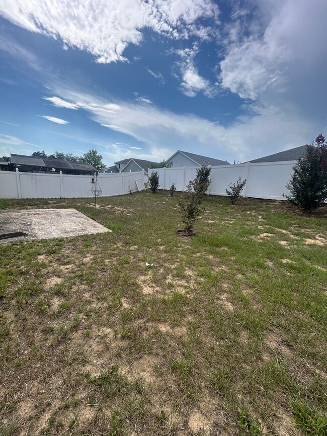 Building Photo - 136 Grantham Dr