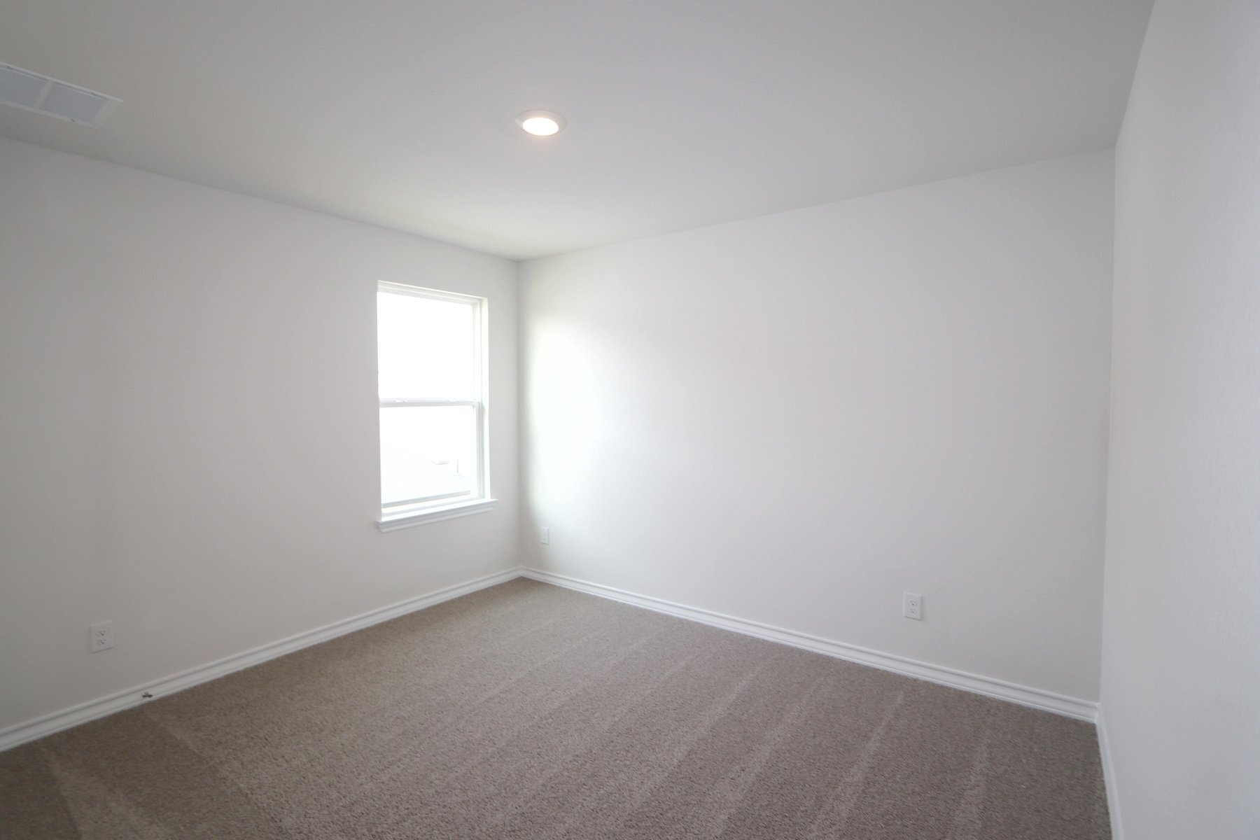 Building Photo - 109 Rampart Lp
