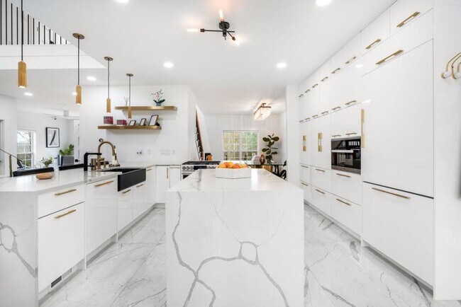 Building Photo - 1046 Wiley Bridge Rd