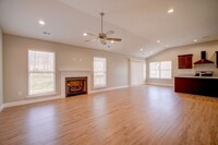 Building Photo - Open Floor Plan Home in Lyman/District 1 S...