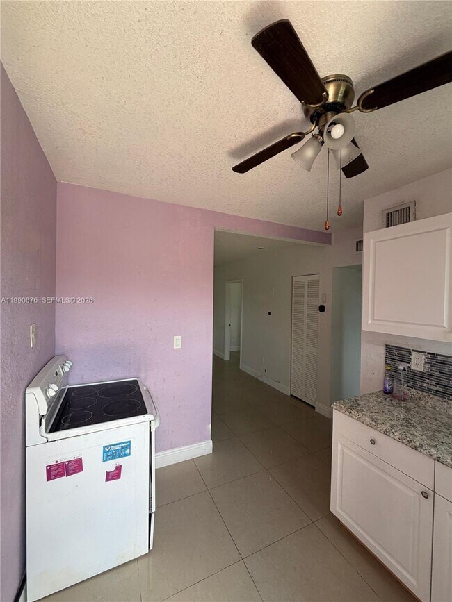 Building Photo - 12210 NE 14th Ave