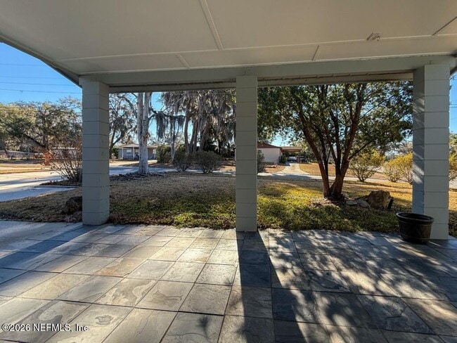 Building Photo - 360 Canis Dr W