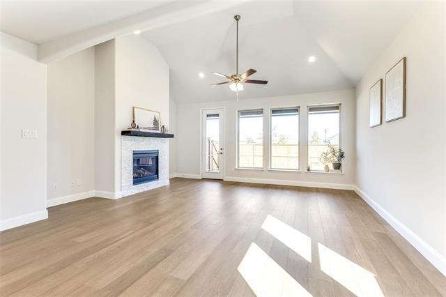Building Photo - 16566 Tablerock Dr