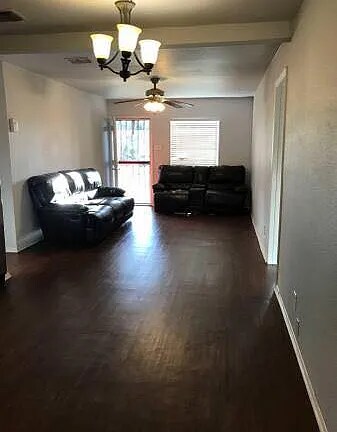 Building Photo - 9283 Five Palms Dr