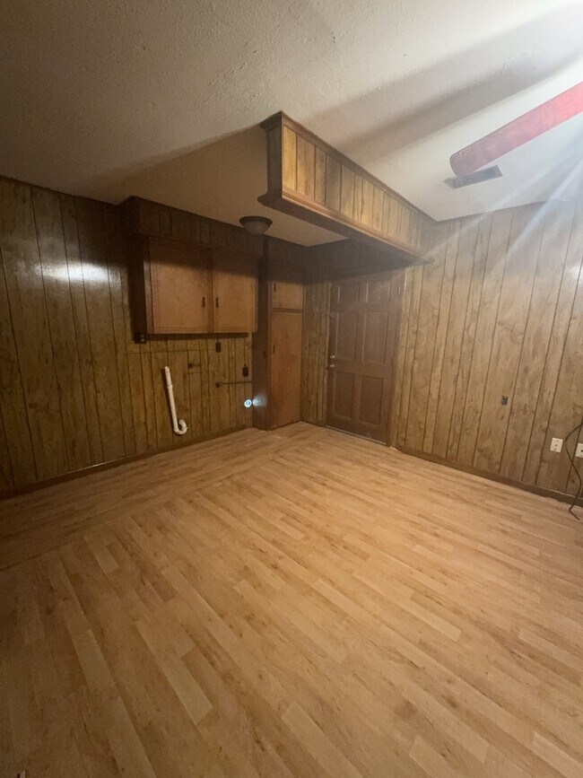 Building Photo - 2904 Marwood Dr