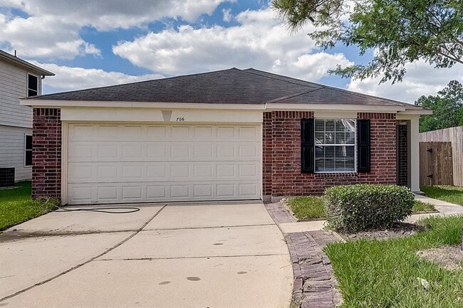 Building Photo - 706 Silver Cliff Ln