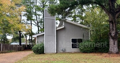 Building Photo - 3486 Meier Dr